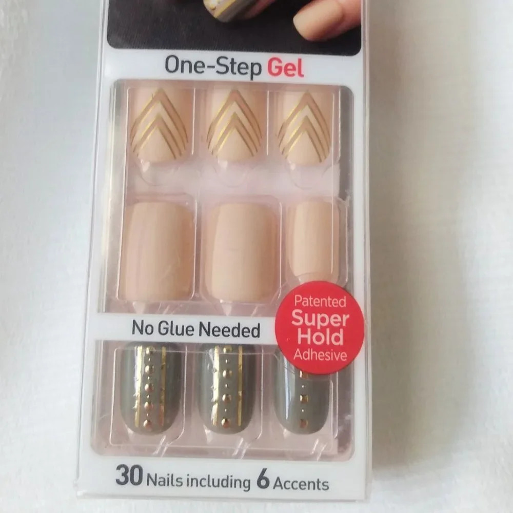 Two sets nails NEW - Picture 2 of 3